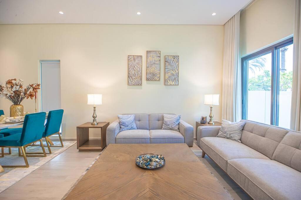 Luxury 3 Bdr Villa By The Sea 54 Fujairah Exterior foto