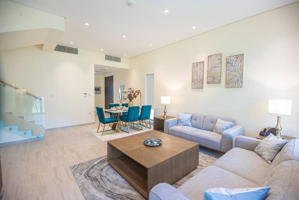 Luxury 3 Bdr Villa By The Sea 54 Fujairah Exterior foto