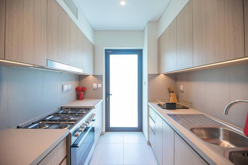 Luxury 3 Bdr Villa By The Sea 54 Fujairah Exterior foto